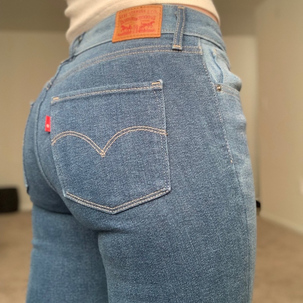 Levi’s 721 High Rise Skinny Two Tone Jeans size 28